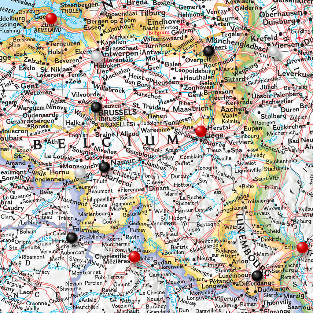 Canvas Classic France Belgium and The Netherlands Close Up