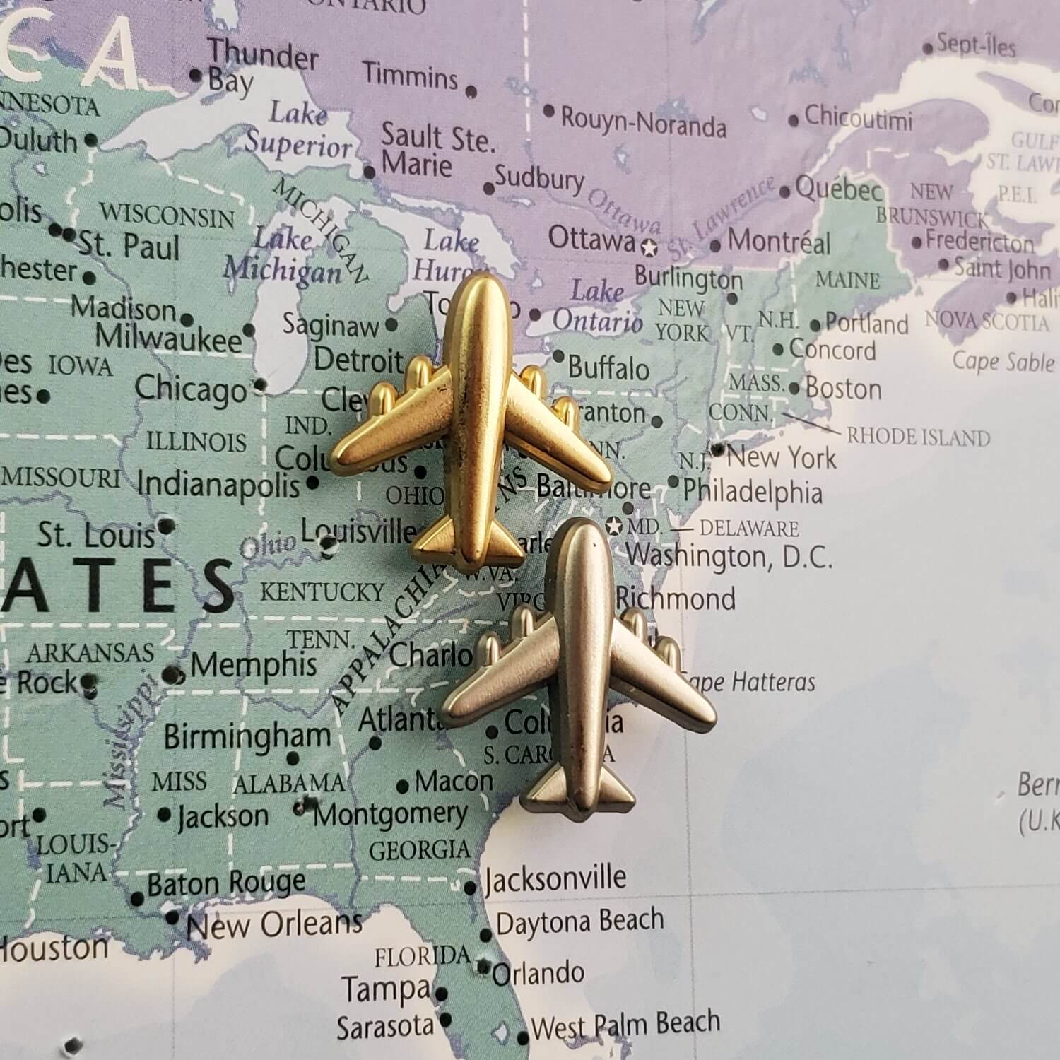 Gold & Silver Commercial Airplane Map Pins